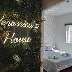 Apartamento Veronica' S House