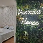 Apartamento Veronica' S House