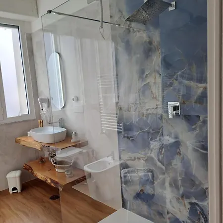 Veronica' S House * Napoli